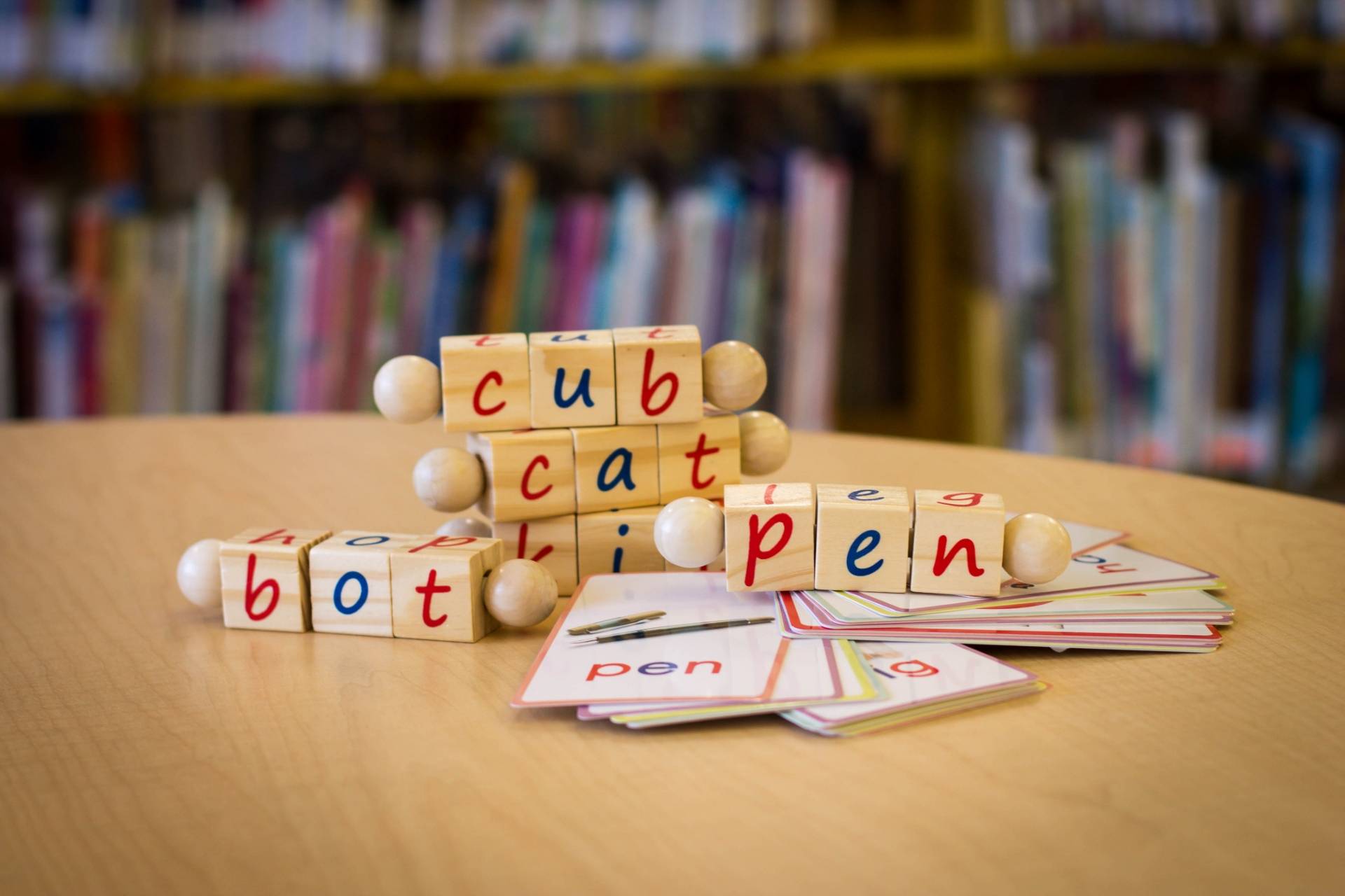 Spinning Letter Blocks Contents